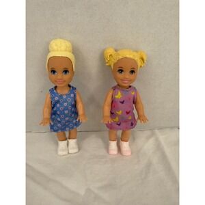 Mattel Barbie Chelsea Dolls Set of 2 Blonde Molded Hair Blue Purple Dress GRP07